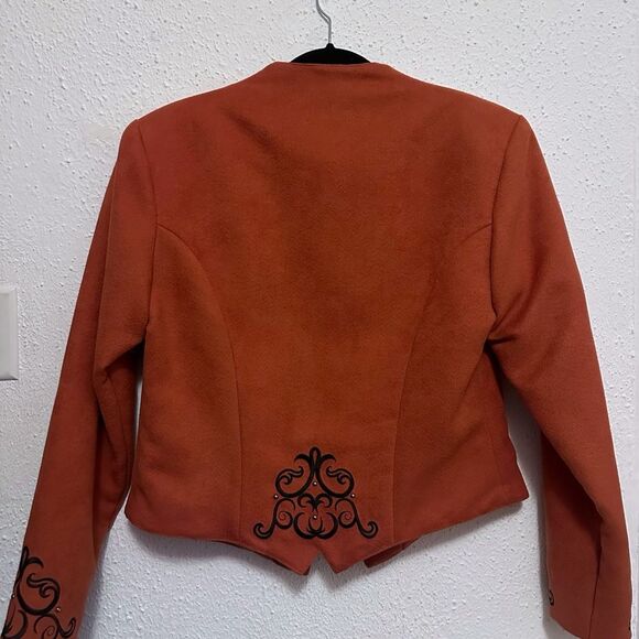 Saddle Ridge Faux Suede Western Jacket with Embroidery and Concho Button Medium - Picture 8 of 8